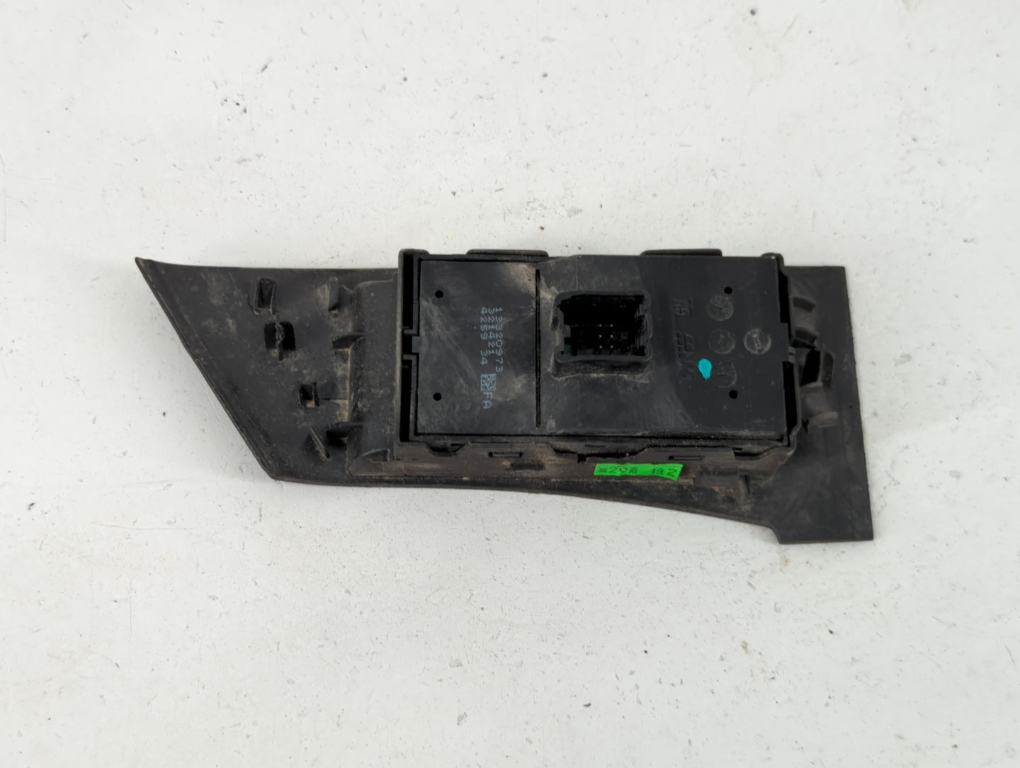 2015-2017 Buick Verano Master Power Window Switch Replacement Driver Side Left P/N:321421 13320973 Fits Fits 2015 2016 2017 