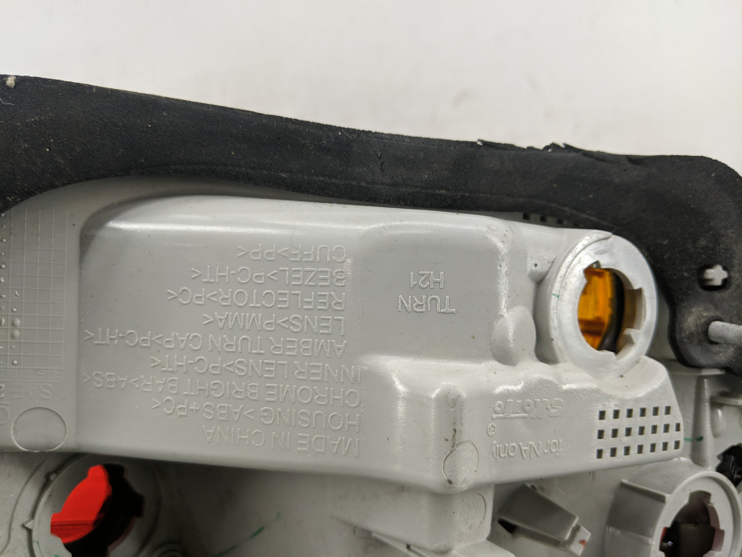 2012-2017 Buick Verano Tail Light Assembly Passenger Right OEM Fits Fits 2012 2013 2014 2015 2016 2017 OEM Used Auto Parts -