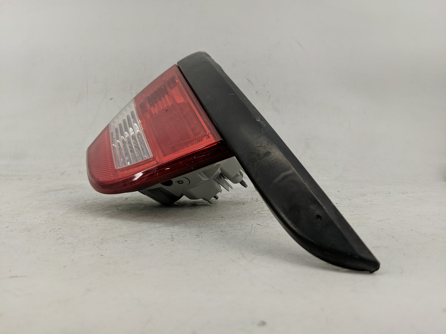 2012-2017 Buick Verano Tail Light Assembly Passenger Right OEM Fits Fits 2012 2013 2014 2015 2016 2017 OEM Used Auto Parts -