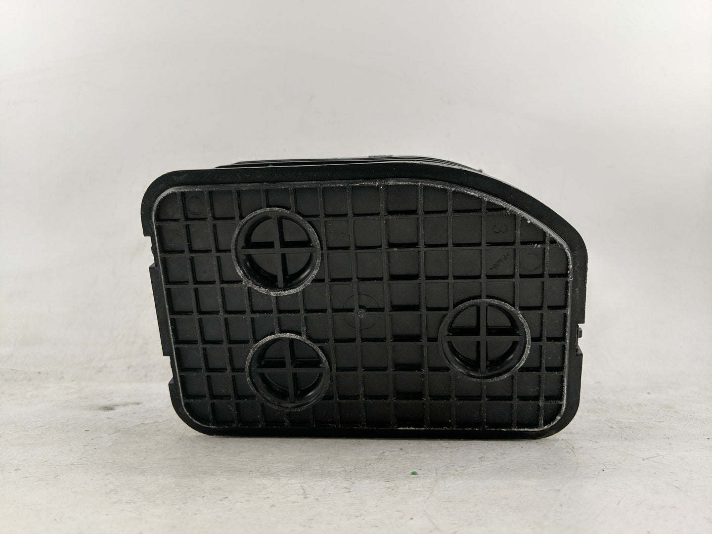 2015 Buick Verano Fuel Vapor Charcoal Canister 1243604 - Oemusedautoparts1.com