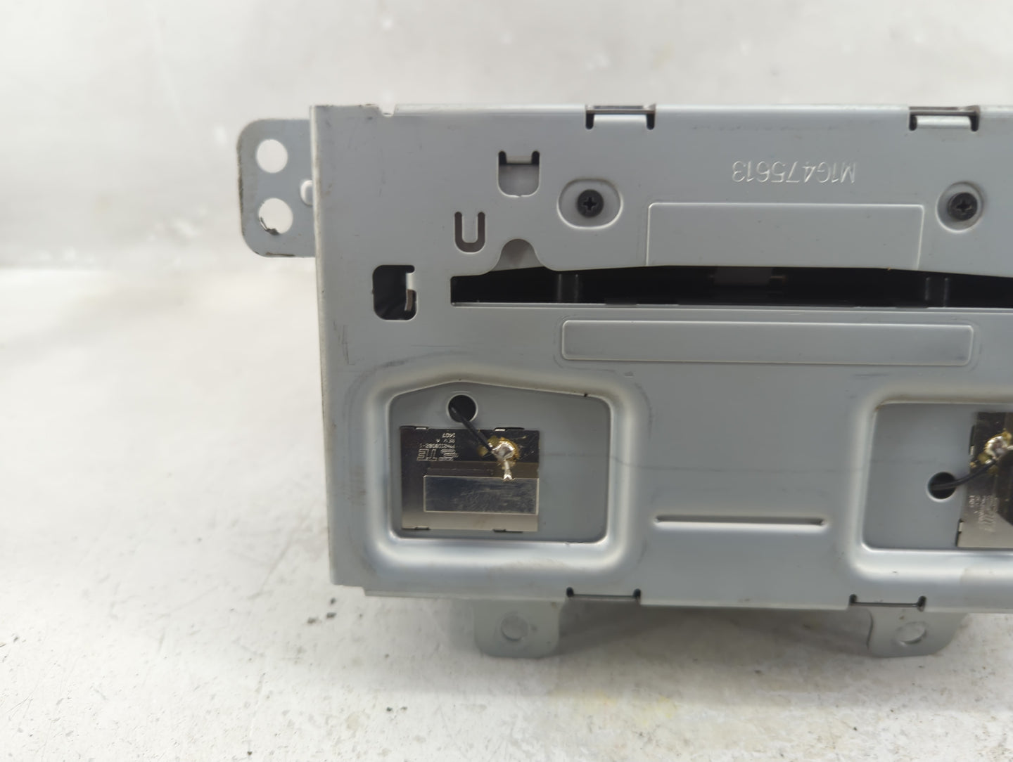 2015-2016 Buick Verano Radio AM FM Cd Player Receiver Replacement P/N:23476256 Fits Fits 2014 2015 2016 2017 OEM Used Auto P