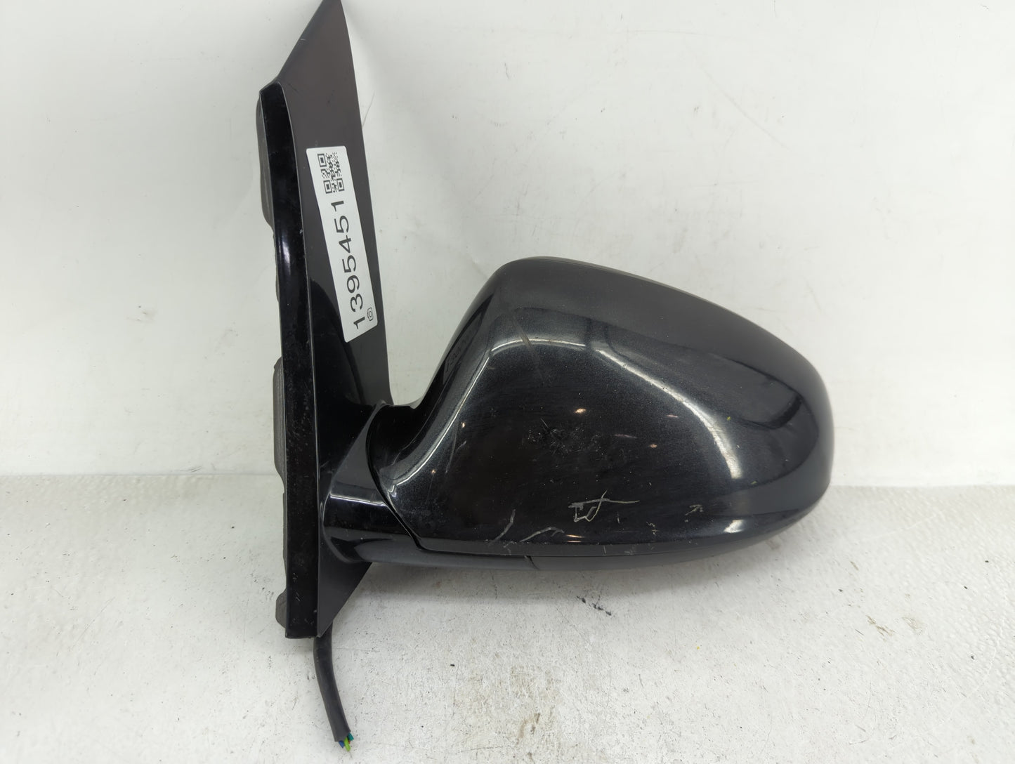 2013-2017 Buick Verano Driver Side View Mirror - Left Door Mirror OEM Used - Oemusedautoparts1.com