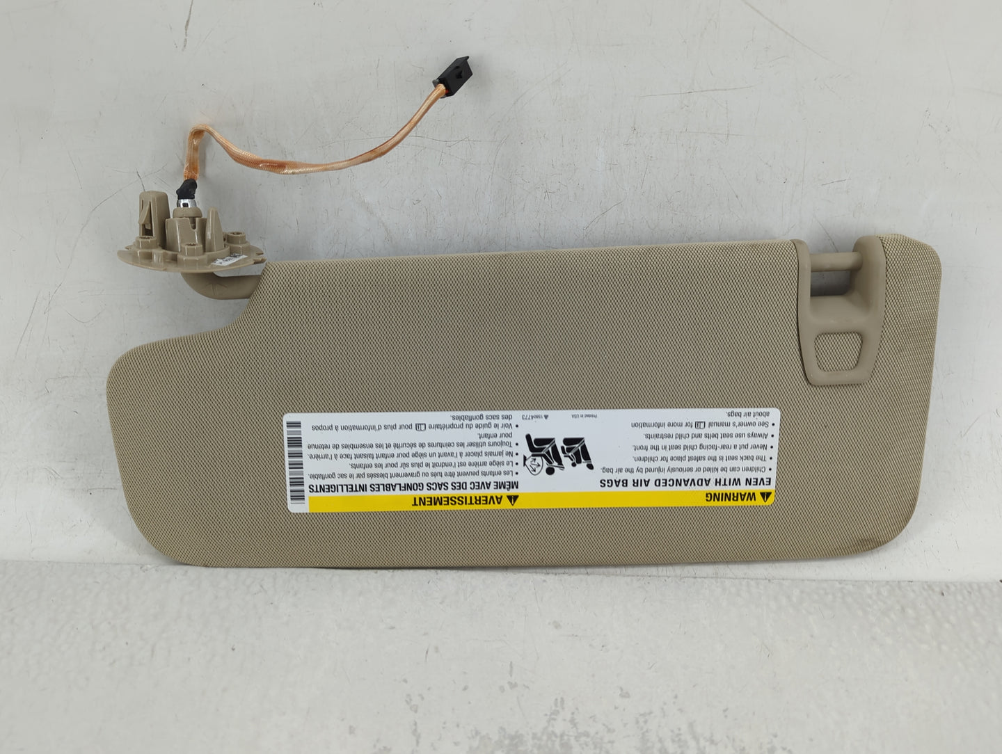 2012-2017 Buick Verano Sun Visor Shade Replacement Passenger Right Mirror Fits Fits 2012 2013 2014 2015 2016 2017 OEM Used A