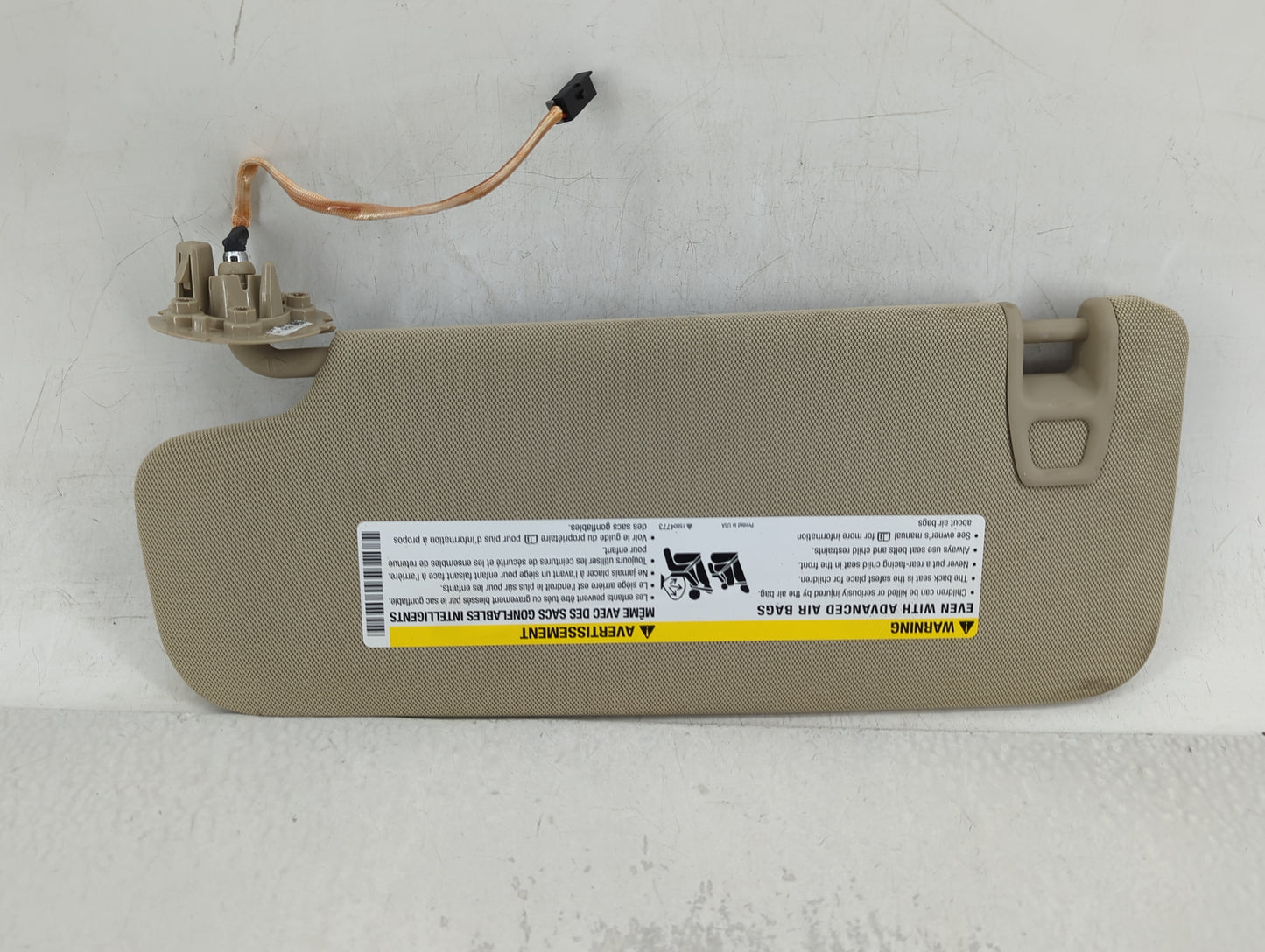 2012-2017 Buick Verano Sun Visor Shade Replacement Passenger Right Mirror Fits Fits 2012 2013 2014 2015 2016 2017 OEM Used A