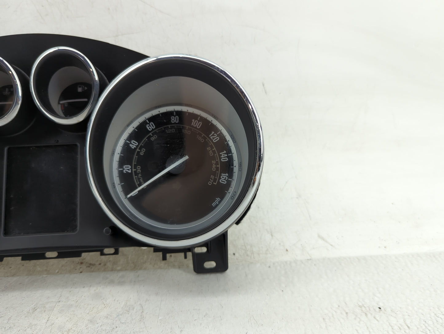 2014-2015 Buick Verano Instrument Cluster Speedometer Gauges P/N:22993180 Fits Fits 2014 2015 OEM Used Auto Parts - Oemuseda