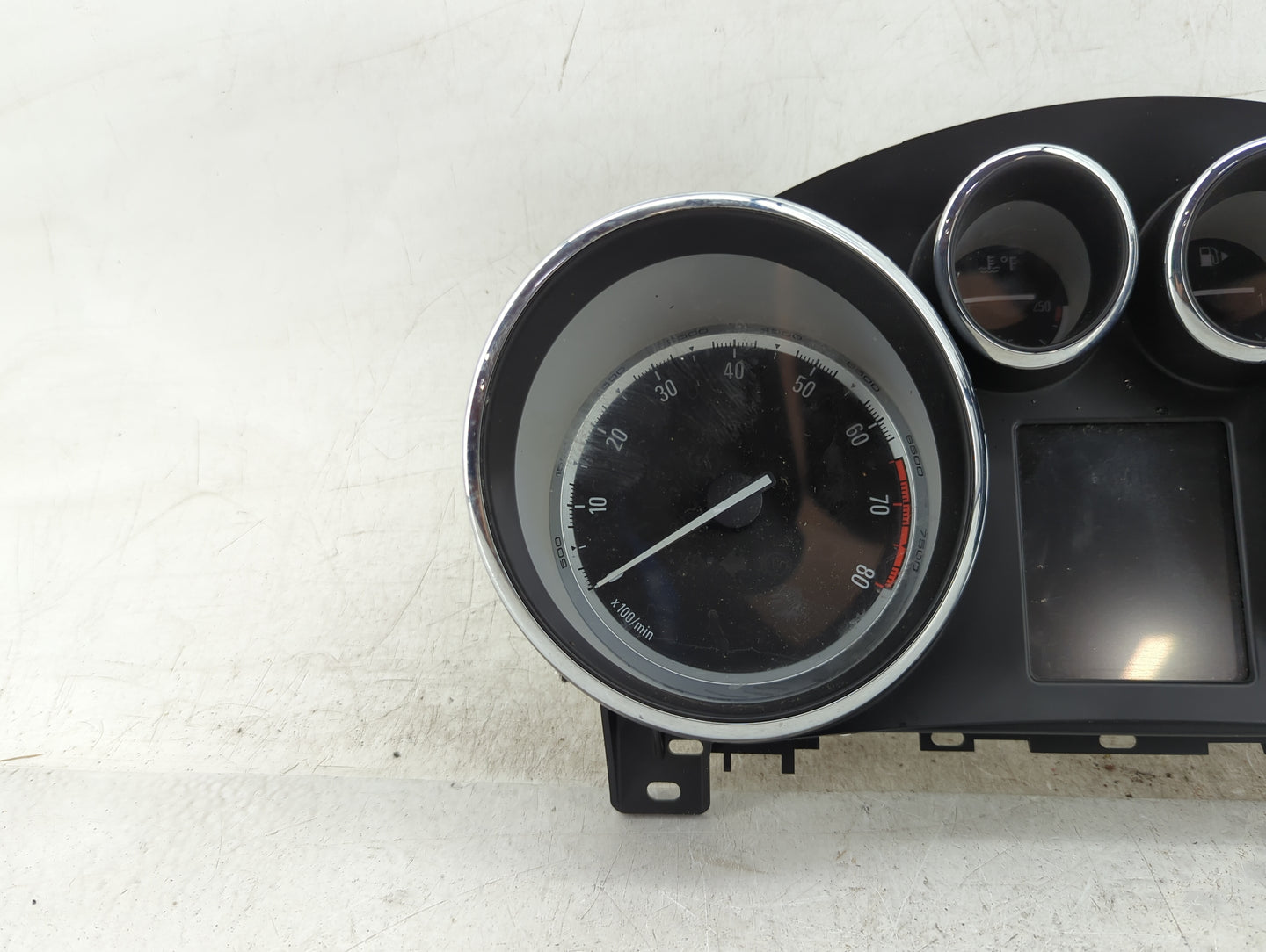2014-2015 Buick Verano Instrument Cluster Speedometer Gauges P/N:22993180 Fits Fits 2014 2015 OEM Used Auto Parts - Oemuseda