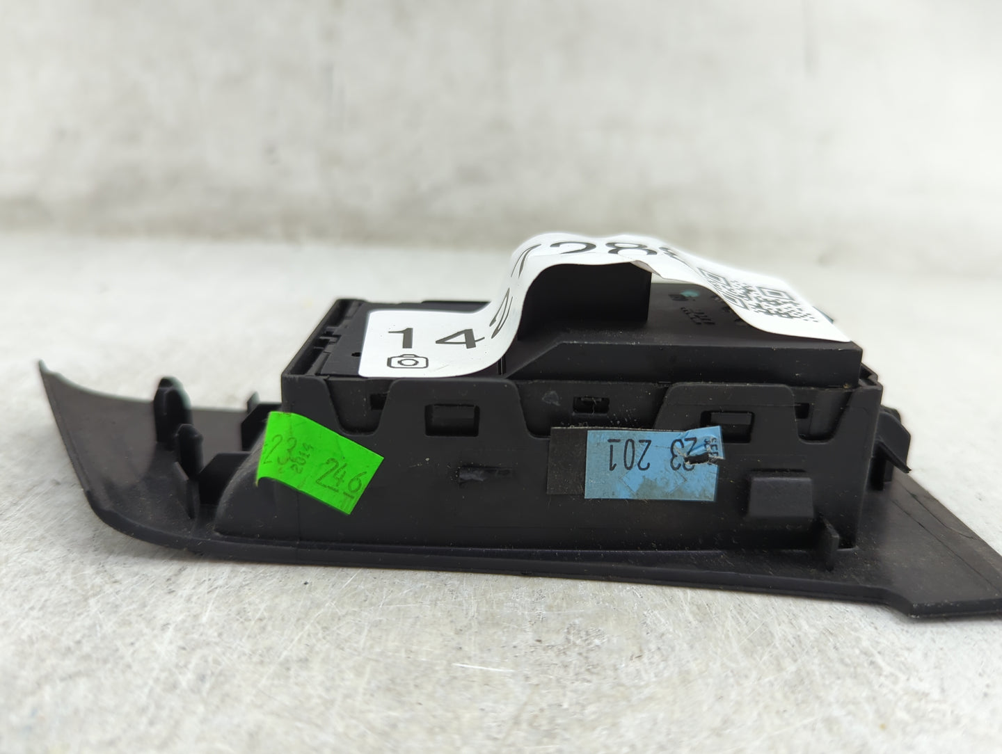 2015-2017 Buick Verano Master Power Window Switch Replacement Driver Side Left P/N:23465329 Fits Fits 2015 2016 2017 OEM Use