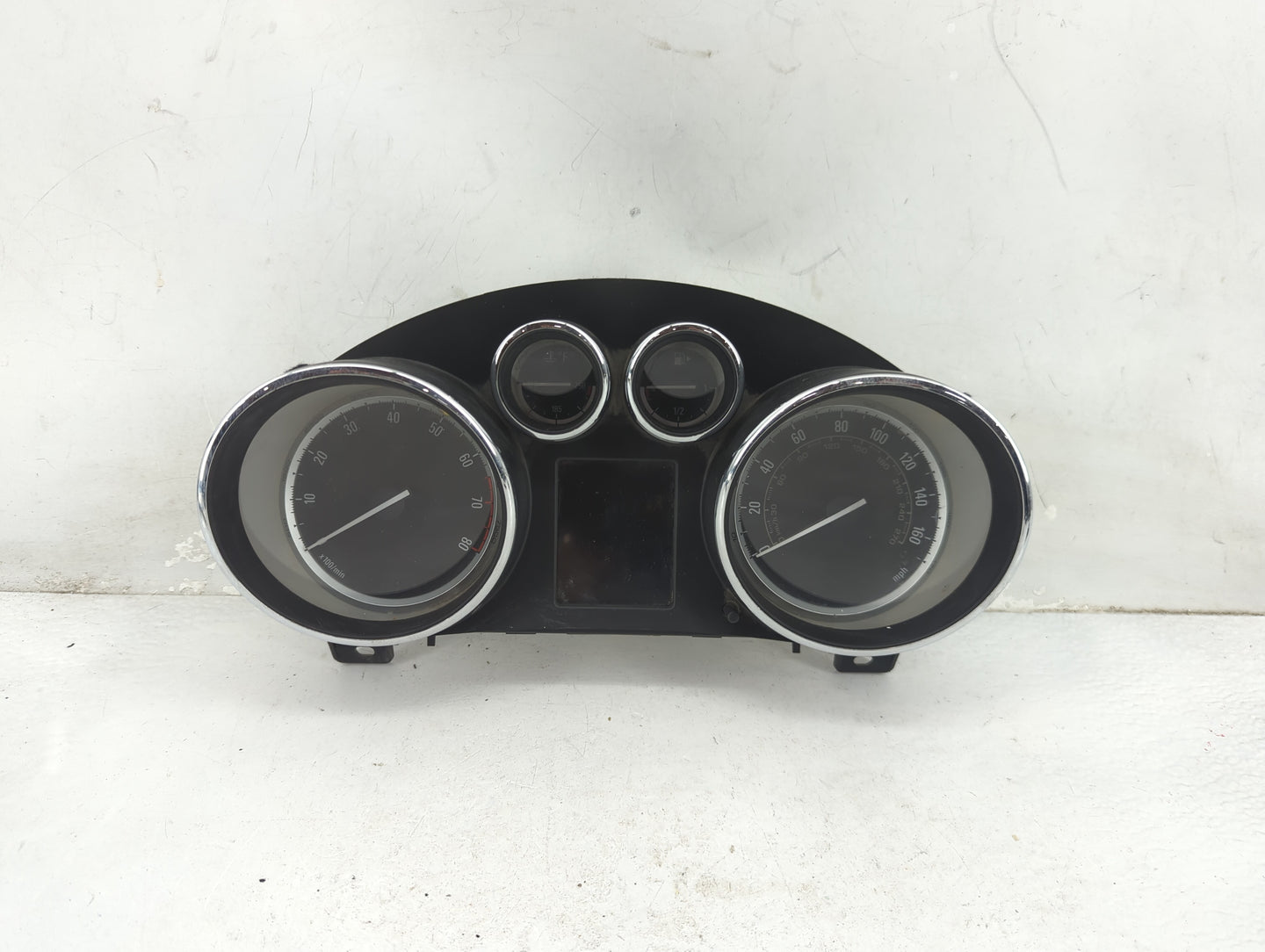 2014-2015 Buick Verano Instrument Cluster Speedometer Gauges P/N:22993180 AFA5 Fits Fits 2014 2015 OEM Used Auto Parts - Oem