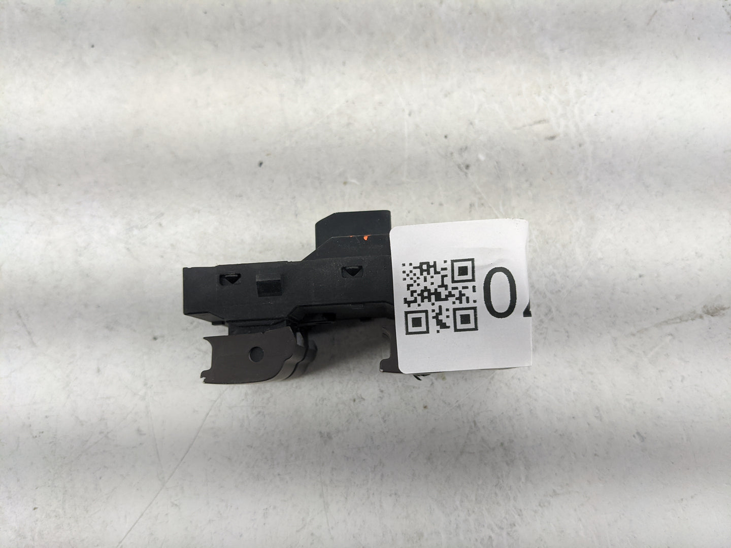 2015 Buick Verano Engine Control Computer Ecu Pcm Ecm Oem 13305374 - Oemusedautoparts1.com