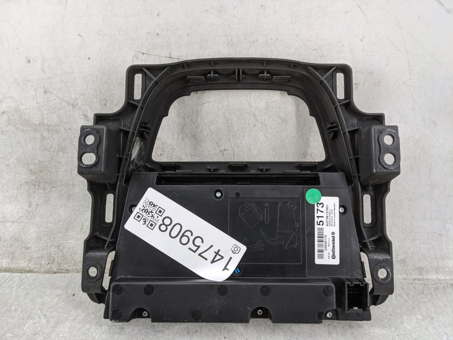 2012-2017 Buick Verano Radio Control Panel 1475908 - Oemusedautoparts1.com