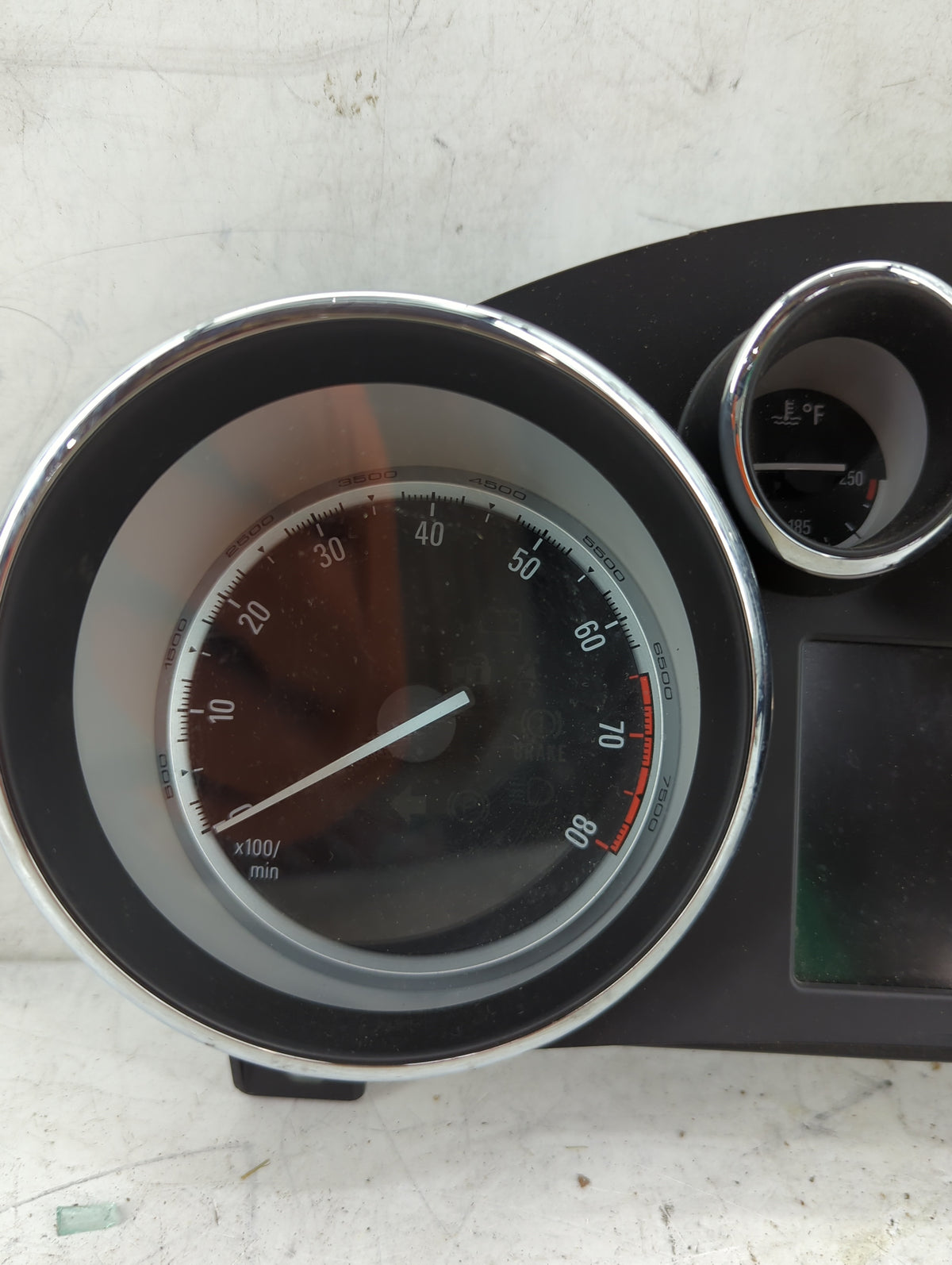 2015-2017 Buick Verano Instrument Cluster Speedometer Gauges P/N:23316331 AHG8 Miles: Fits Fits 2015 2016 2017 OEM Used Auto