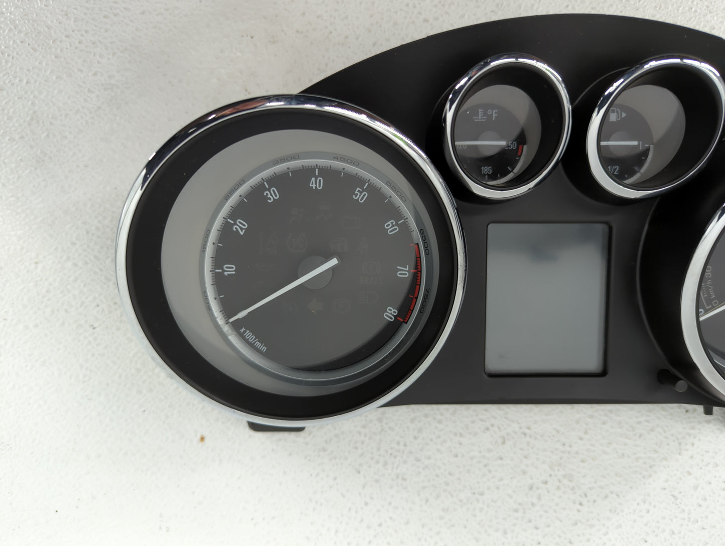 2014-2015 Buick Verano Instrument Cluster Speedometer Gauges P/N:22993180 Fits Fits 2014 2015 OEM Used Auto Parts - Oemuseda