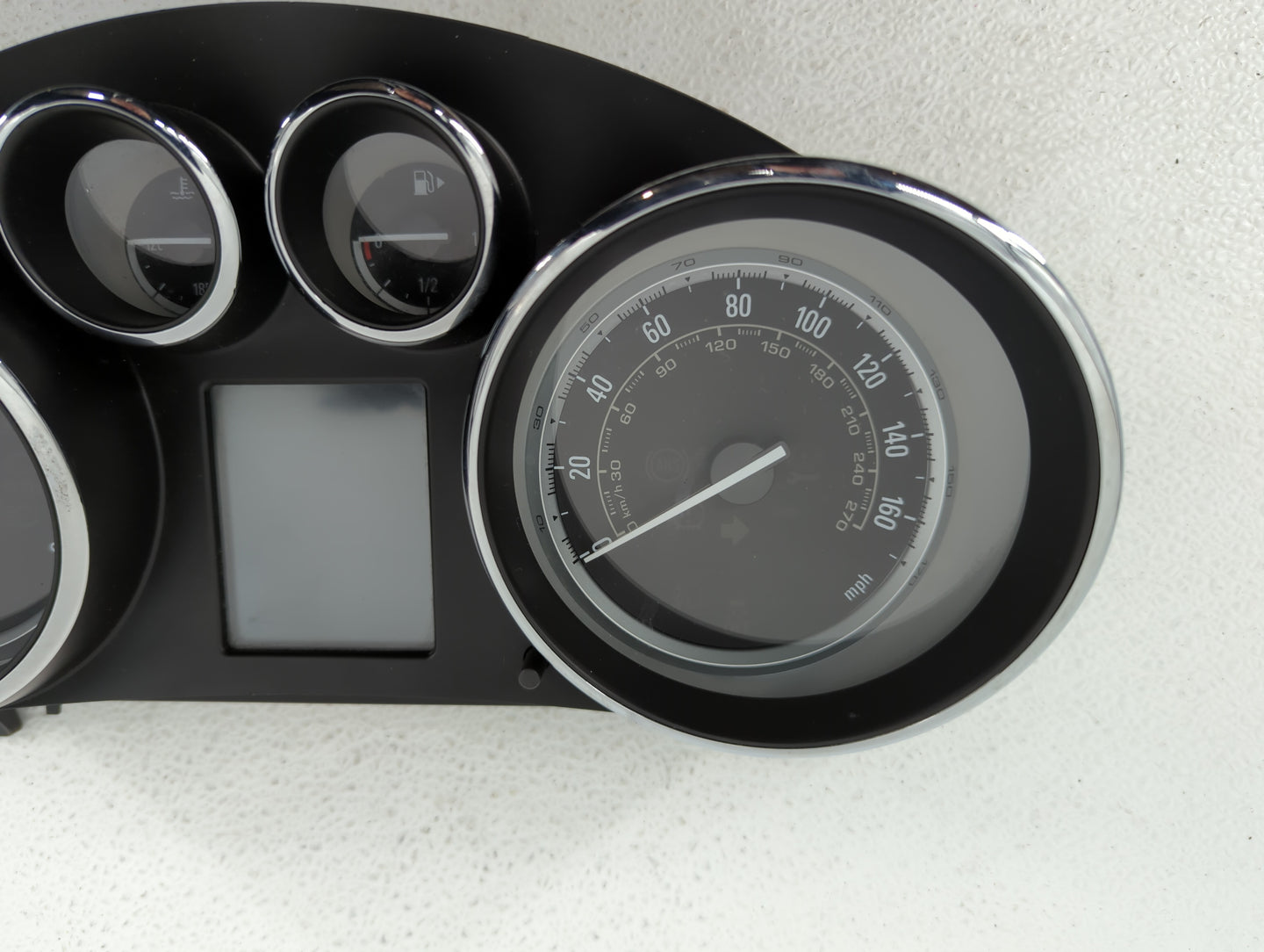 2014-2015 Buick Verano Instrument Cluster Speedometer Gauges P/N:22993180 Fits Fits 2014 2015 OEM Used Auto Parts - Oemuseda