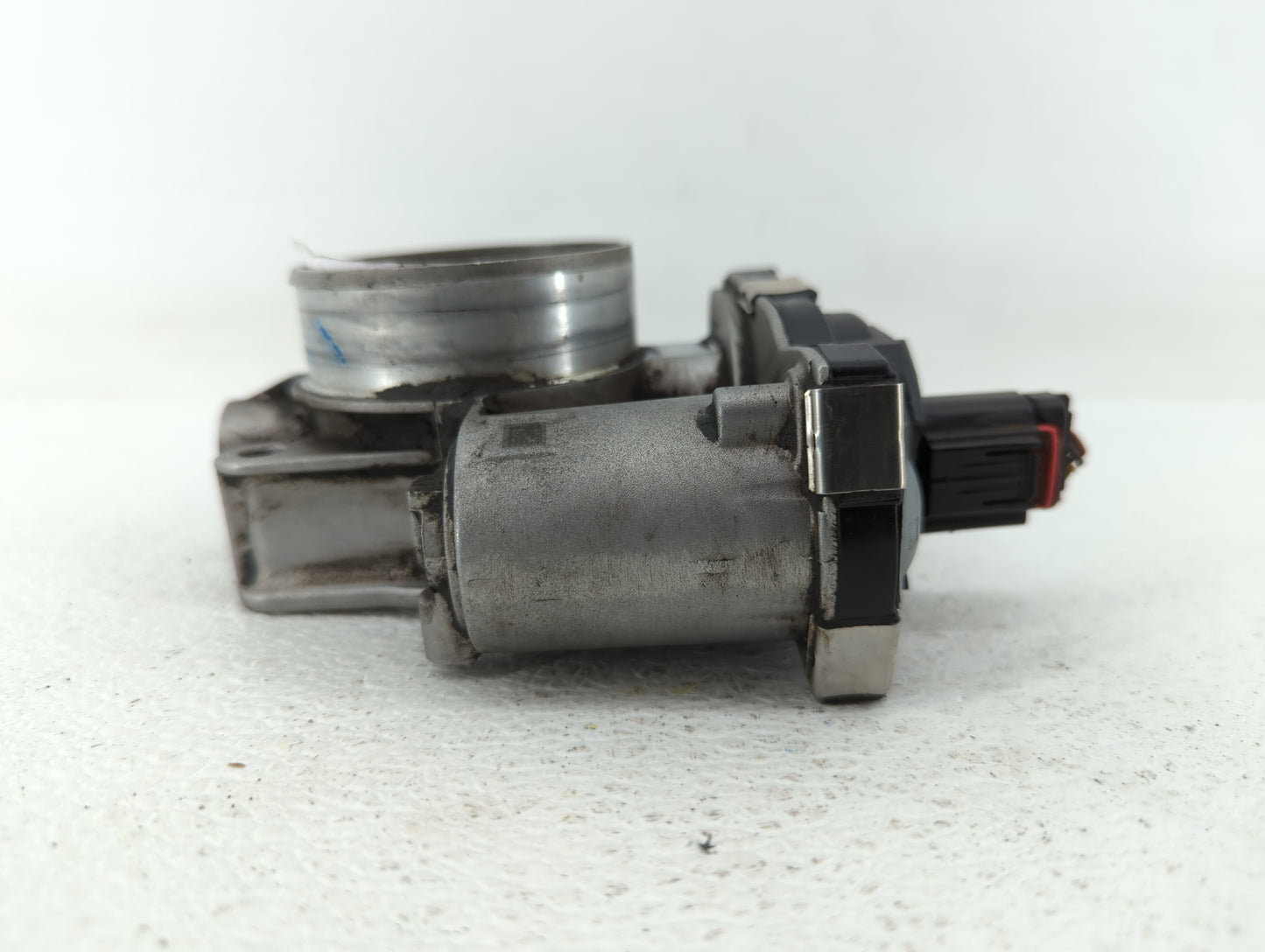 2012-2015 Buick Verano Throttle Body P/N:12627217DA 12632101CA Fits Fits 2012 2013 2014 2015 OEM Used Auto Parts - Oemusedau