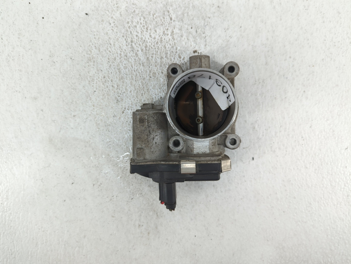 2012-2015 Buick Verano Throttle Body P/N:12627217DA 12632101CA Fits Fits 2012 2013 2014 2015 OEM Used Auto Parts - Oemusedau