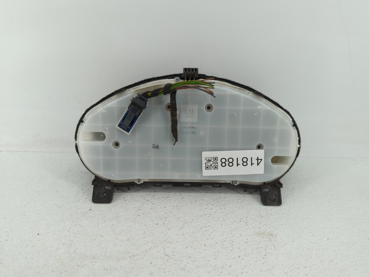 2014-2015 Buick Verano Instrument Cluster Speedometer Gauges P/N:23316331 769323-050U, 22993180 Fits Fits 2014 2015 OEM Used
