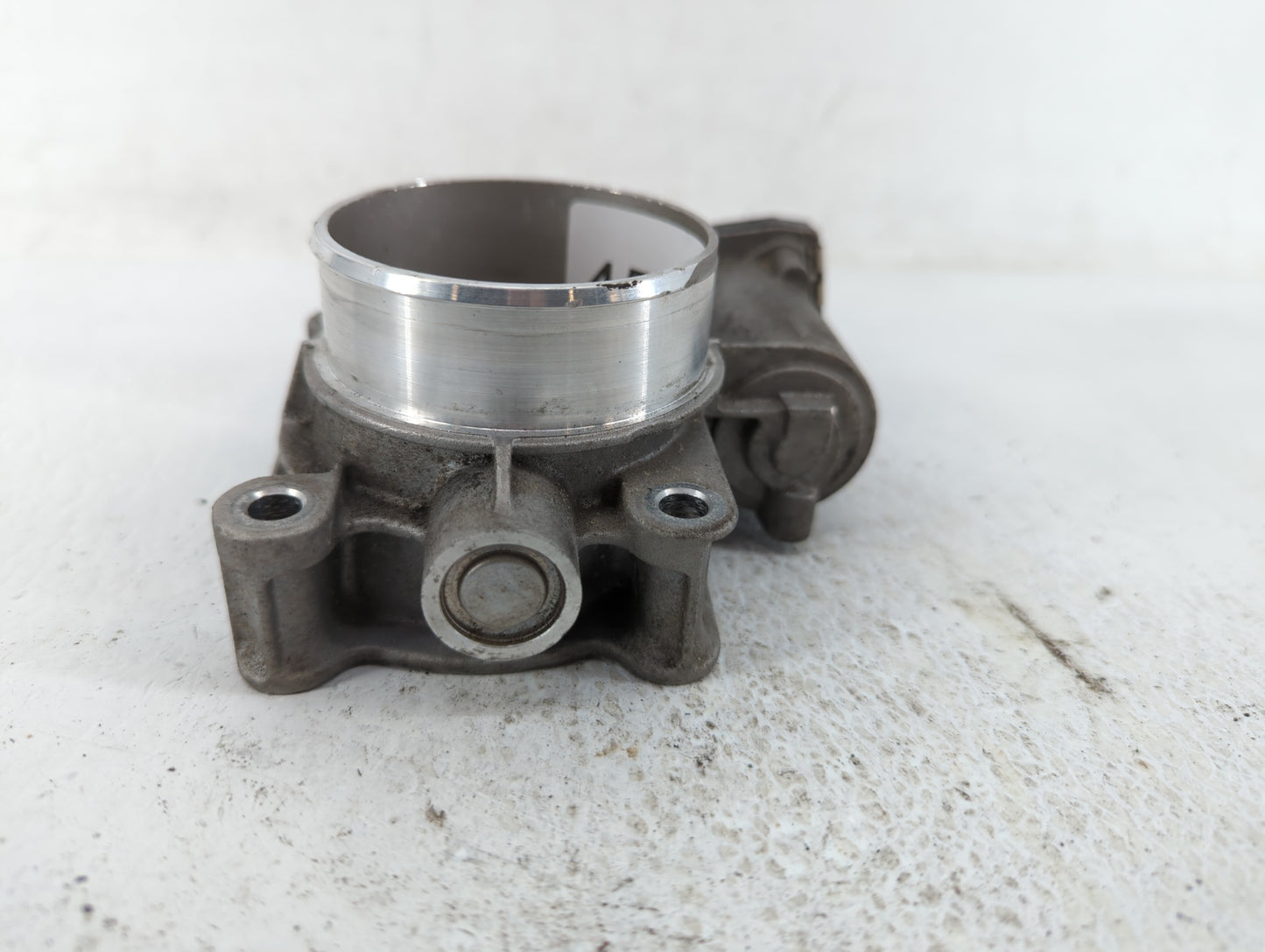 2012-2015 Buick Verano Throttle Body P/N:12632101CA Fits Fits 2012 2013 2014 2015 OEM Used Auto Parts - Oemusedautoparts1.co