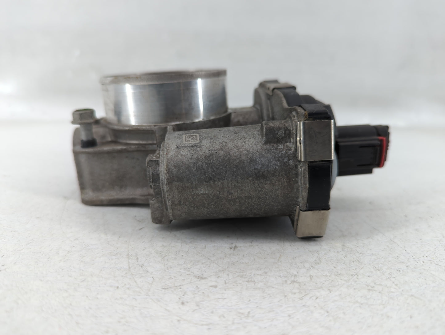 2012-2015 Buick Verano Throttle Body P/N:12632101CA Fits Fits 2012 2013 2014 2015 OEM Used Auto Parts - Oemusedautoparts1.co