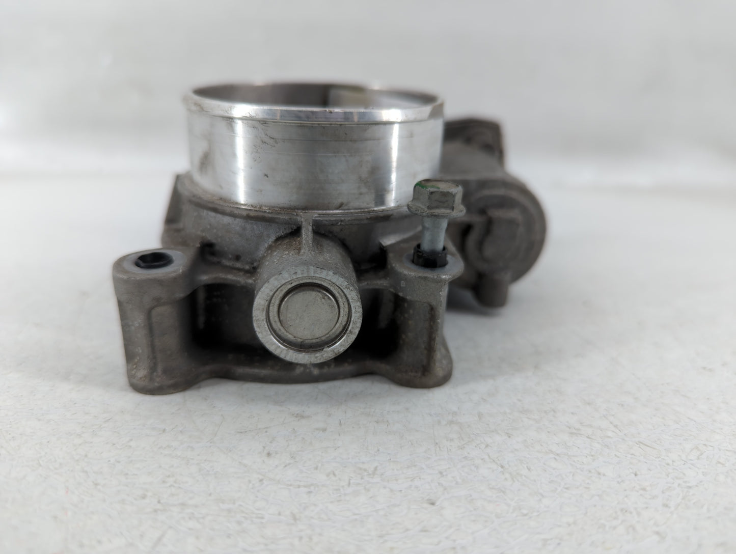 2012-2015 Buick Verano Throttle Body P/N:12632101CA Fits Fits 2012 2013 2014 2015 OEM Used Auto Parts - Oemusedautoparts1.co