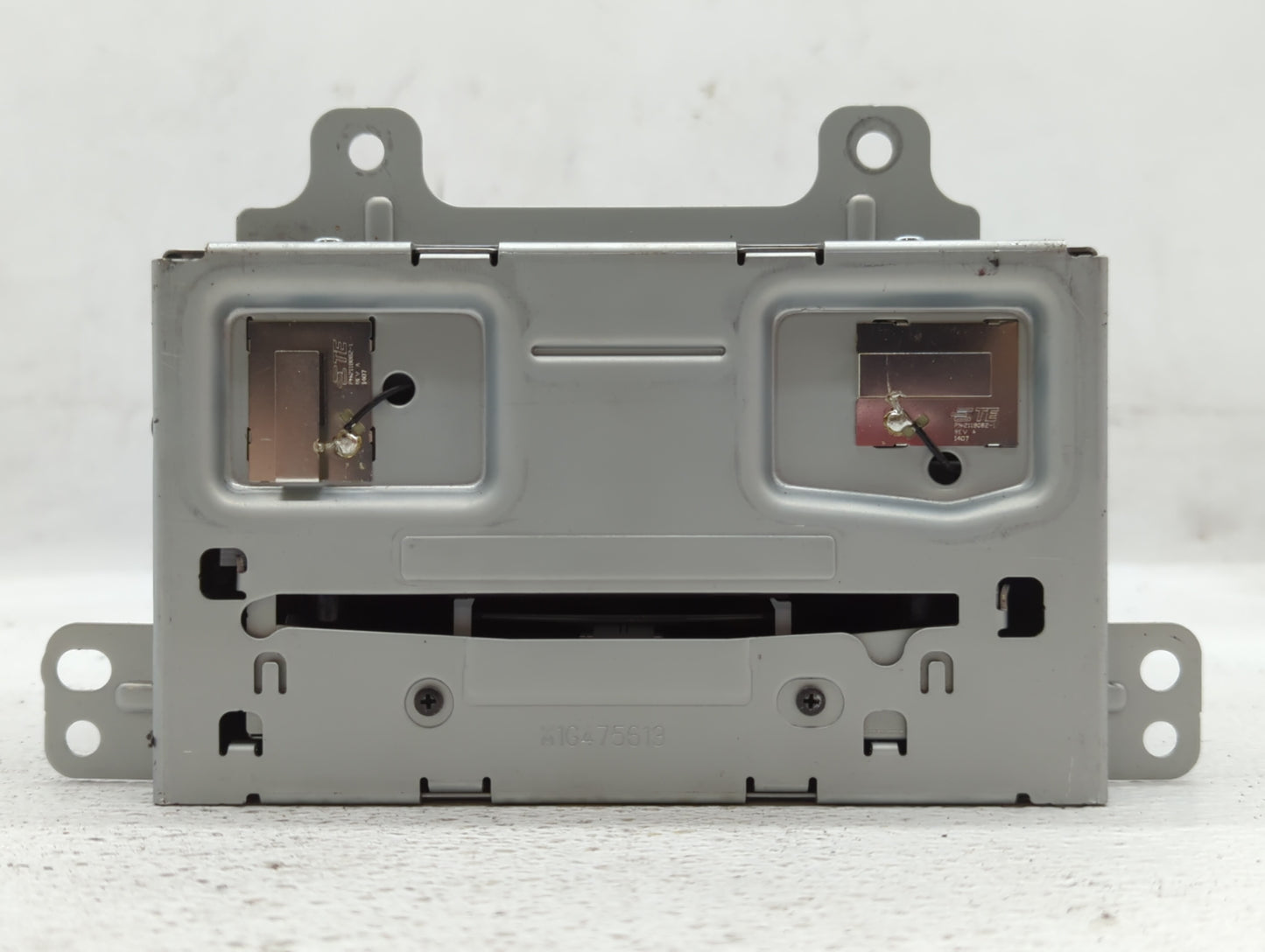 2015-2016 Buick Verano Am Fm Cd Player Radio Receiver - Oemusedautoparts1.com