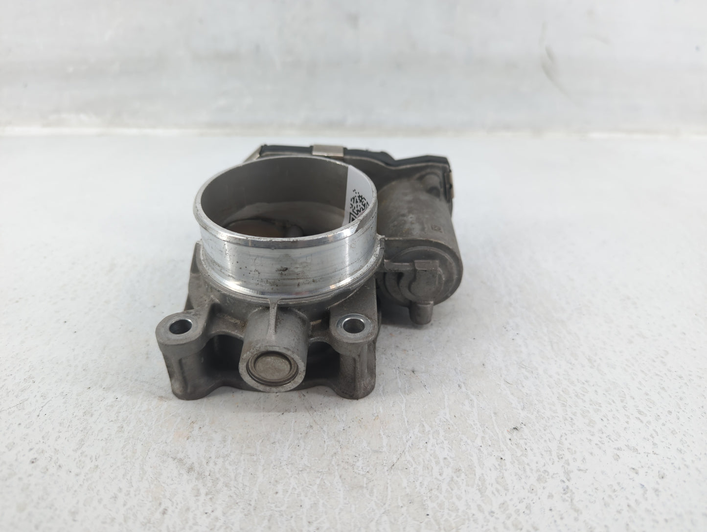 2012-2015 Buick Verano Throttle Body P/N:12632101CA Fits Fits 2012 2013 2014 2015 OEM Used Auto Parts - Oemusedautoparts1.co