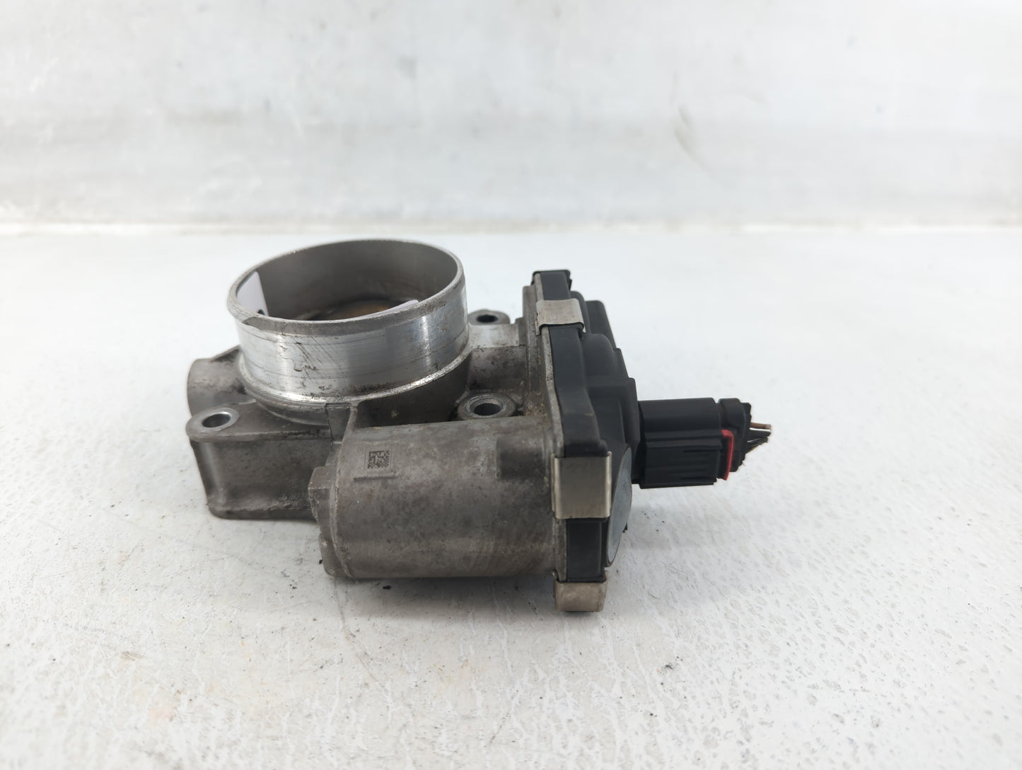 2012-2015 Buick Verano Throttle Body P/N:12632101CA Fits Fits 2012 2013 2014 2015 OEM Used Auto Parts - Oemusedautoparts1.co