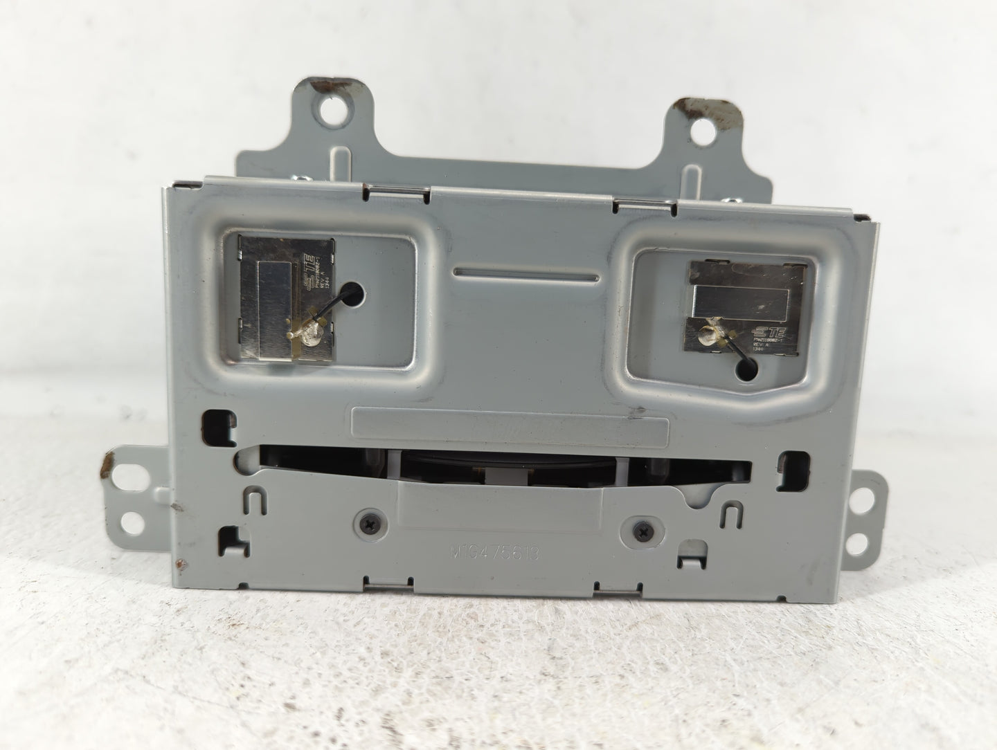 2015-2016 Buick Verano Radio AM FM Cd Player Receiver Replacement P/N:23476256 Fits Fits 2014 2015 2016 2017 OEM Used Auto P