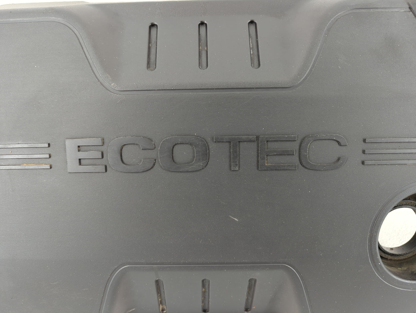 2015 Buick Verano Engine Cover - Oemusedautoparts1.com