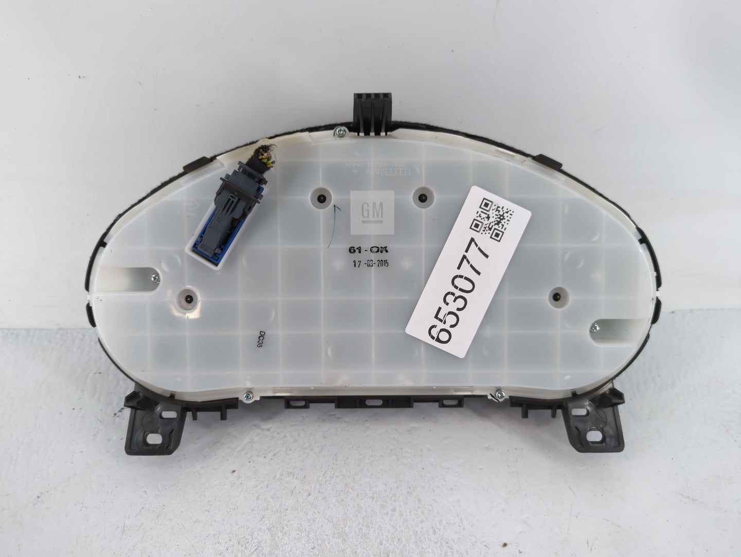 2014-2015 Buick Verano Instrument Cluster Speedometer Gauges P/N:23316331 769323-050U, 22993180 Fits Fits 2014 2015 OEM Used