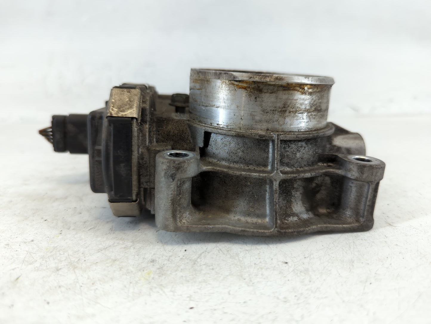 2012-2015 Buick Verano Throttle Body P/N:12632101CA Fits Fits 2012 2013 2014 2015 OEM Used Auto Parts - Oemusedautoparts1.co