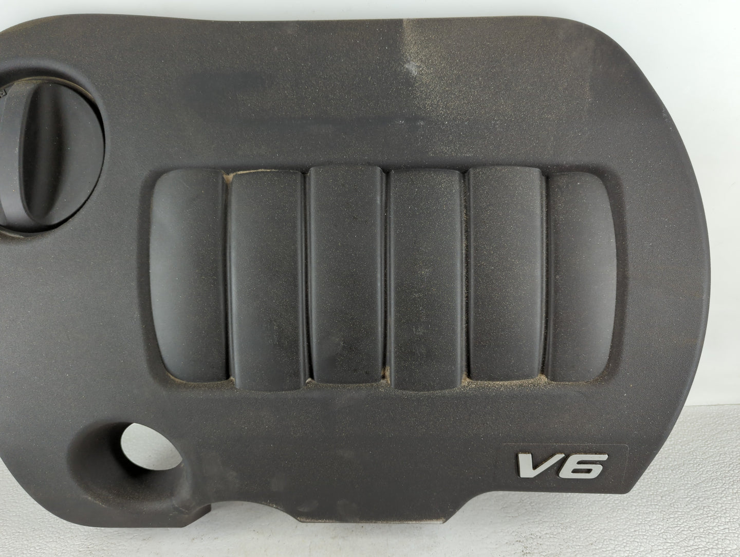 2015 Buick Verano Engine Cover - Oemusedautoparts1.com