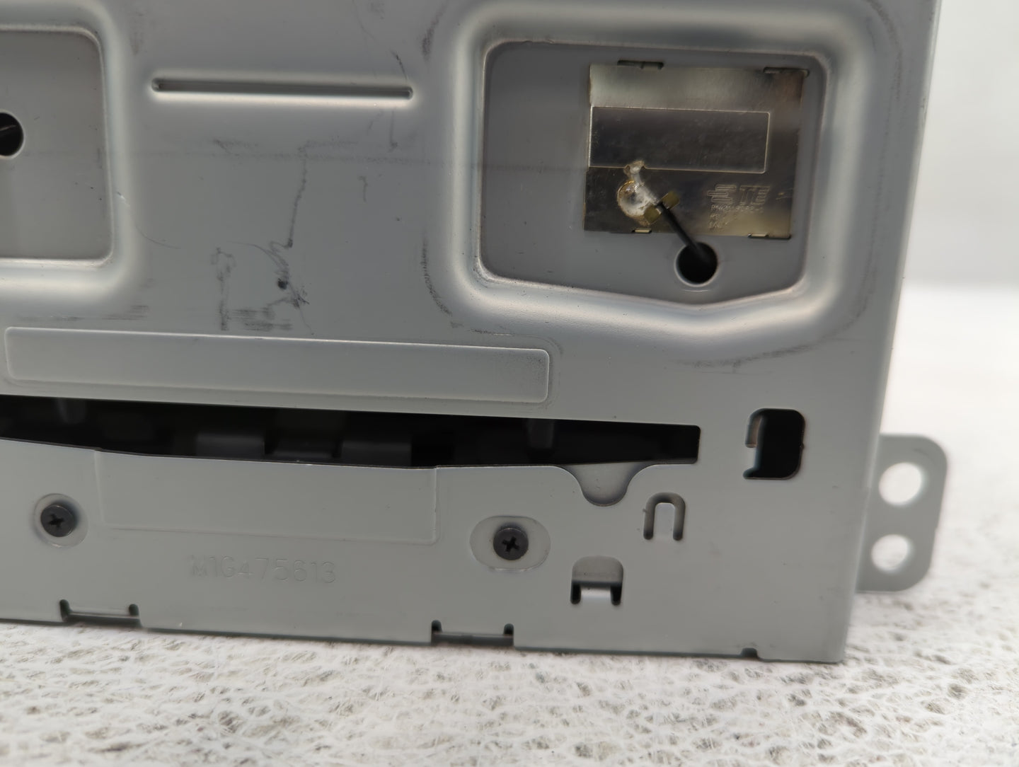 2015-2016 Buick Verano Am Fm Cd Player Radio Receiver - Oemusedautoparts1.com