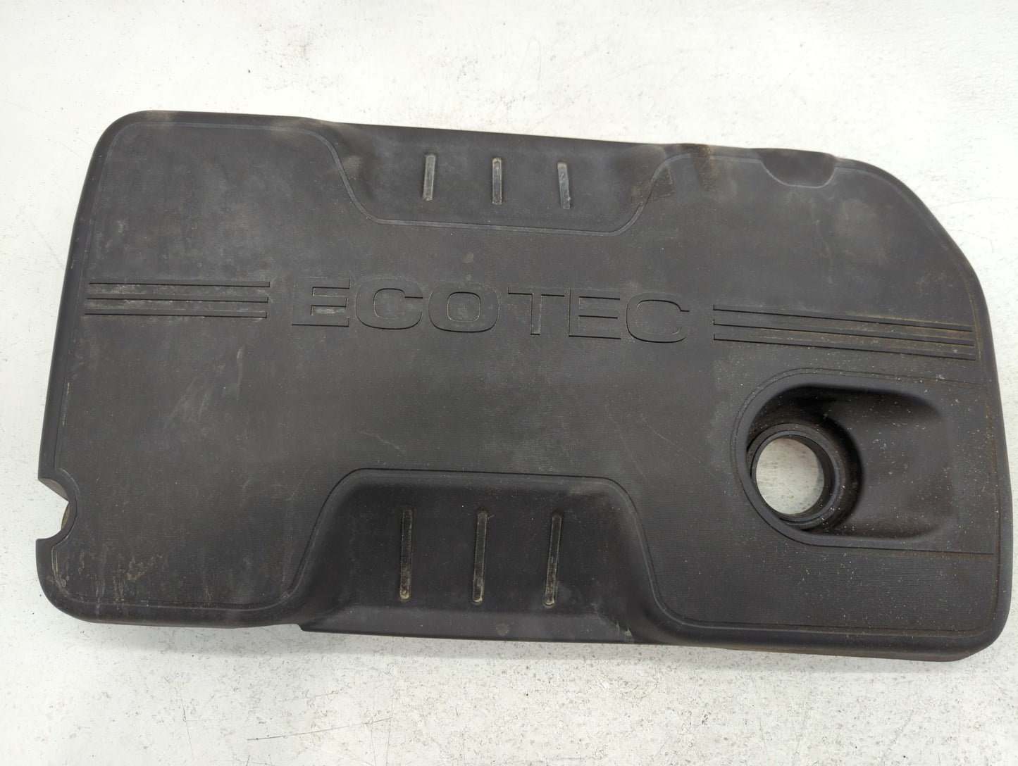 2015 Buick Verano Engine Cover - Oemusedautoparts1.com