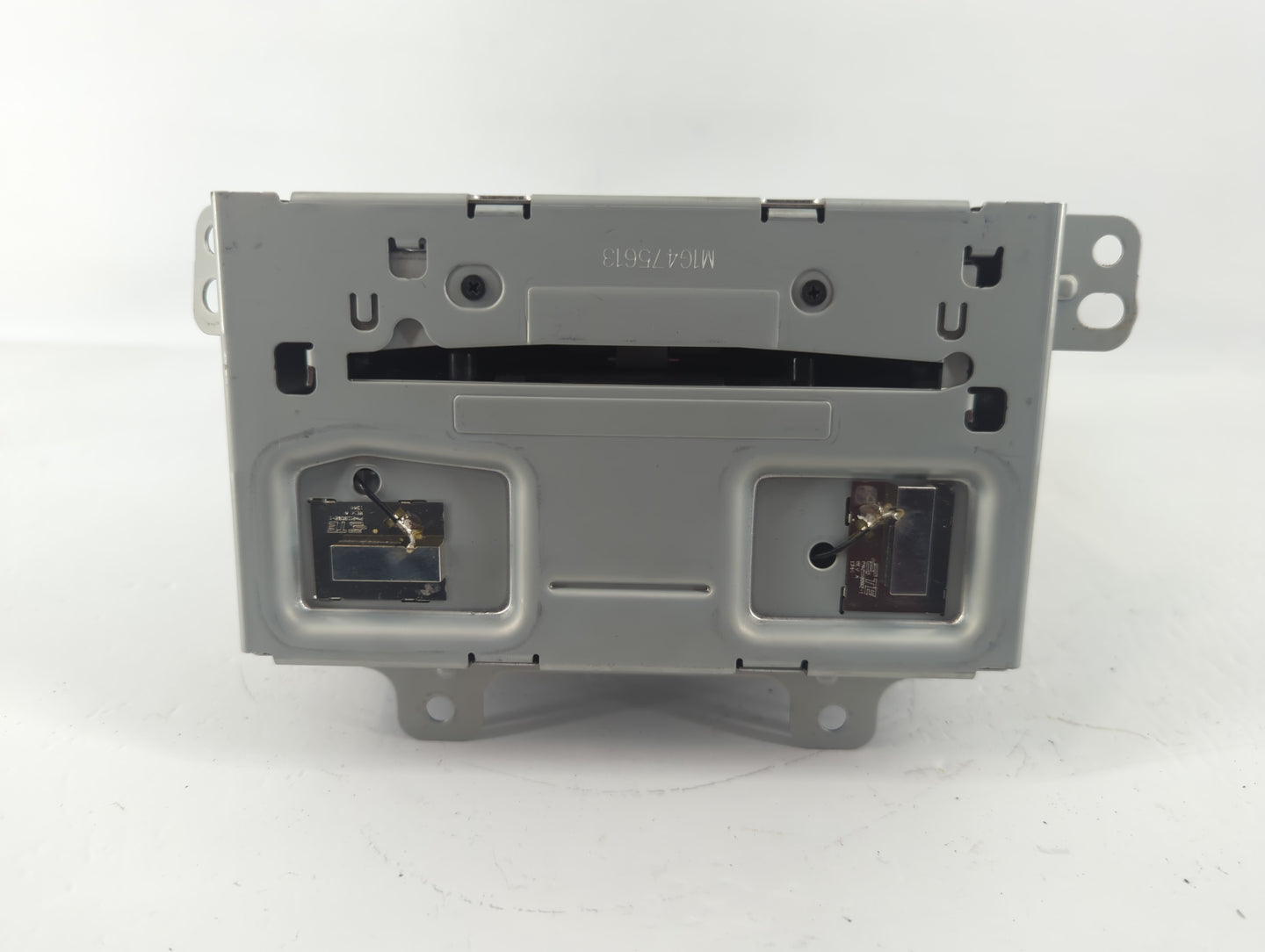 2015-2016 Buick Verano Am Fm Cd Player Radio Receiver - Oemusedautoparts1.com