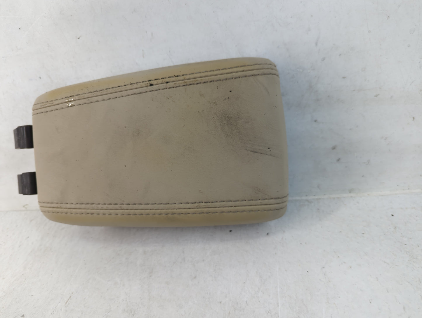 2015-2017 Buick Verano Center Console Armrest Cover Lid Fits Fits 2015 2016 2017 OEM Used Auto Parts - Oemusedautoparts1.com