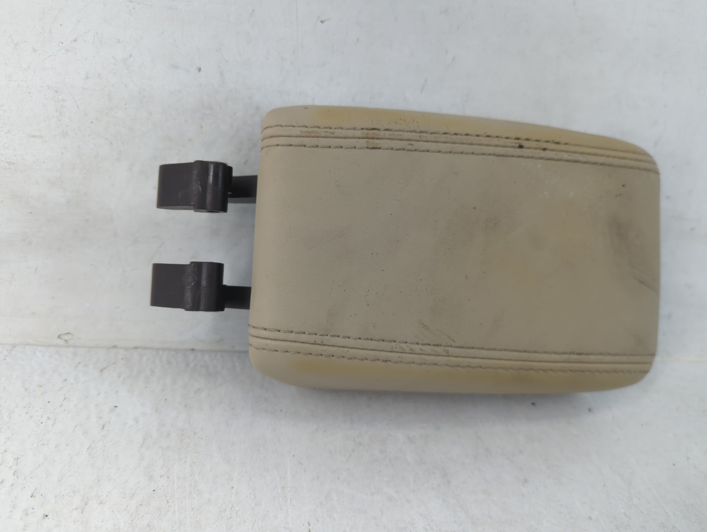 2015-2017 Buick Verano Center Console Armrest Cover Lid Fits Fits 2015 2016 2017 OEM Used Auto Parts - Oemusedautoparts1.com