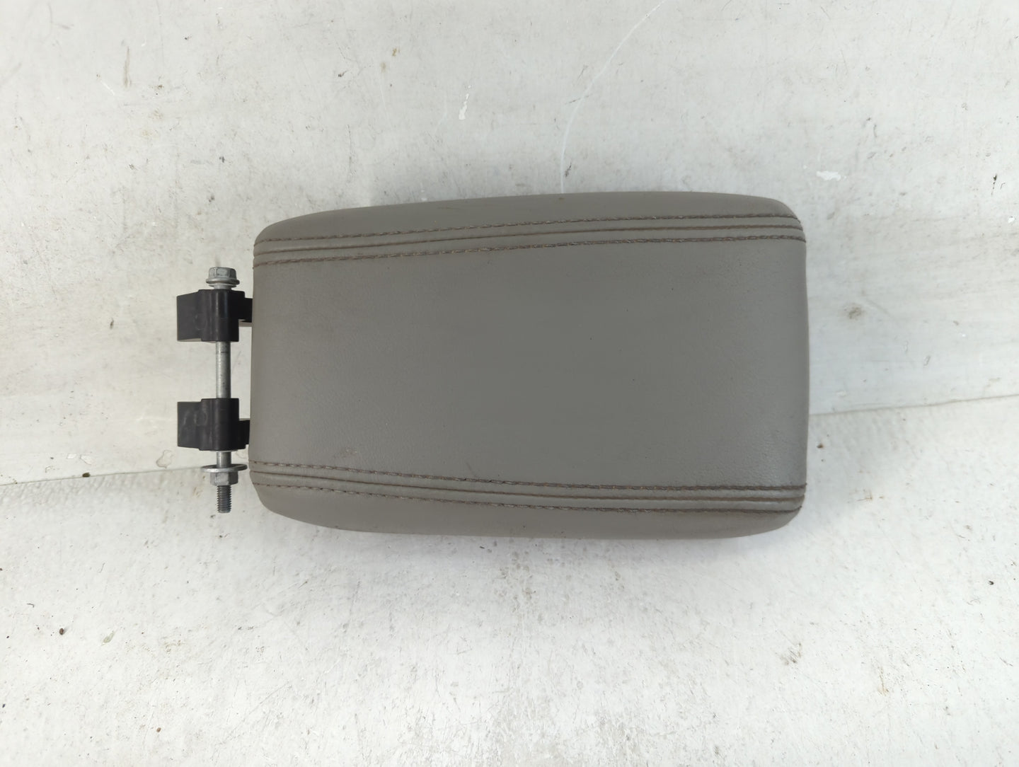 2015 Buick Verano Center Console Armrest Cover Lid Fits OEM Used Auto Parts - Oemusedautoparts1.com