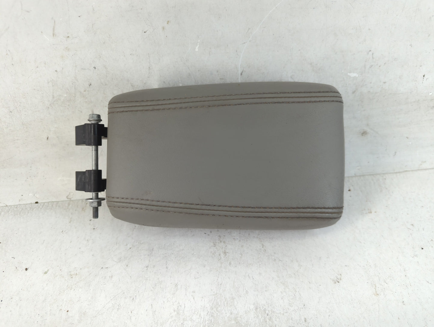 2015 Buick Verano Center Console Armrest Cover Lid Fits OEM Used Auto Parts - Oemusedautoparts1.com