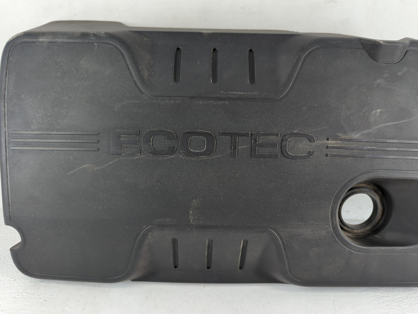2015 Buick Verano Engine Cover - Oemusedautoparts1.com