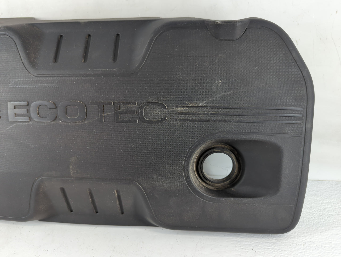 2015 Buick Verano Engine Cover - Oemusedautoparts1.com