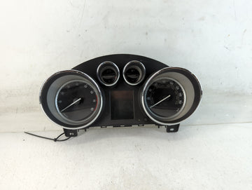 2014-2015 Buick Verano Instrument Cluster Speedometer Gauges P/N:22993180 Fits Fits 2014 2015 OEM Used Auto Parts - Oemuseda