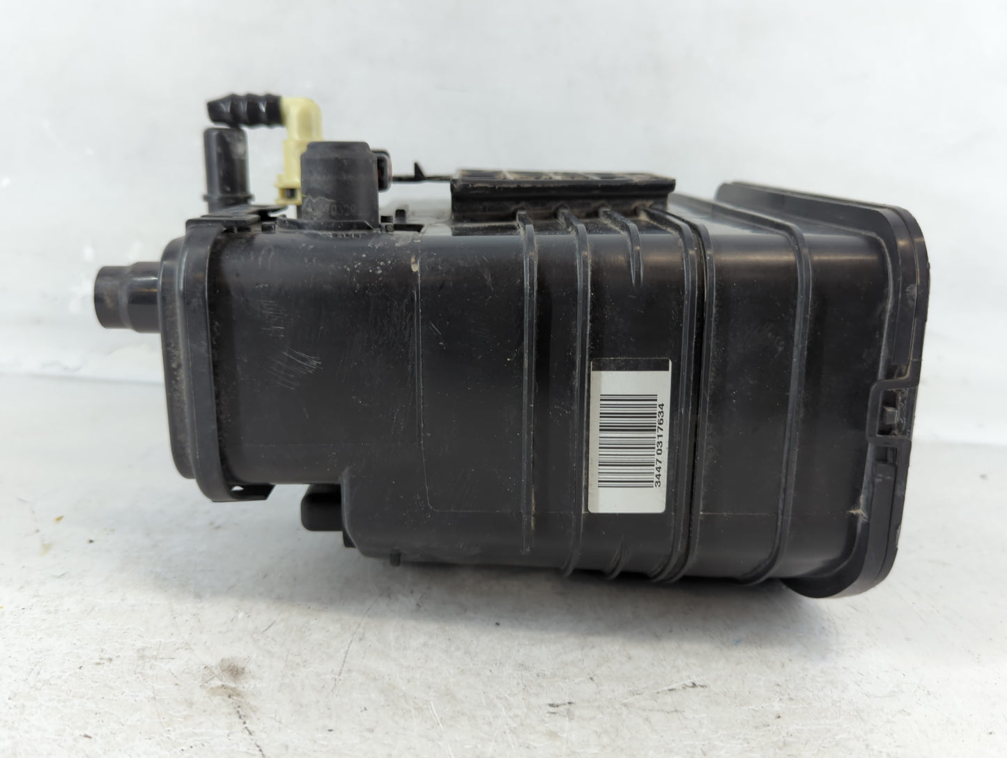 2015 Buick Verano Fuel Vapor Charcoal Canister 915825 - Oemusedautoparts1.com