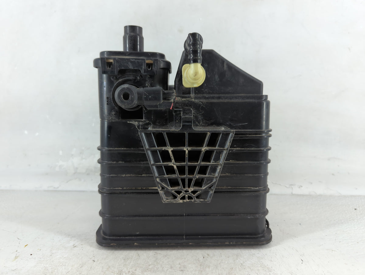 2015 Buick Verano Fuel Vapor Charcoal Canister 915825 - Oemusedautoparts1.com