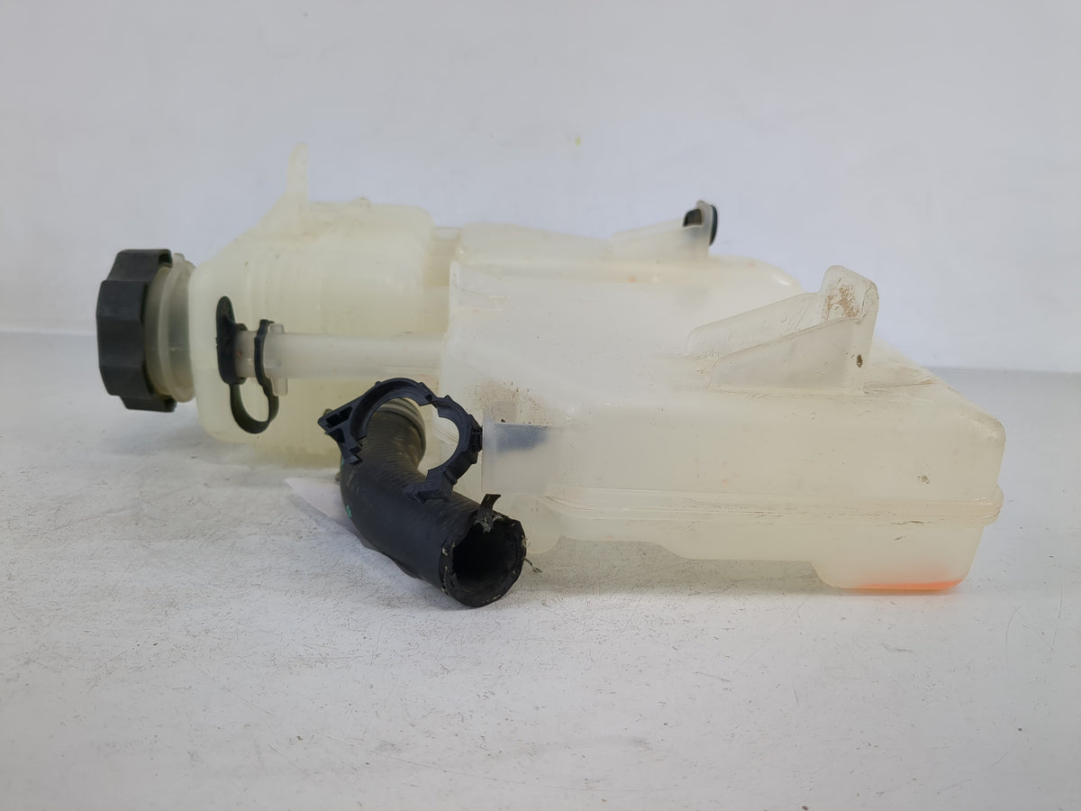 Cadillac Ats Windshield Washer Fluid Reservoir Bottle 1168120 - Oemusedautoparts1.com