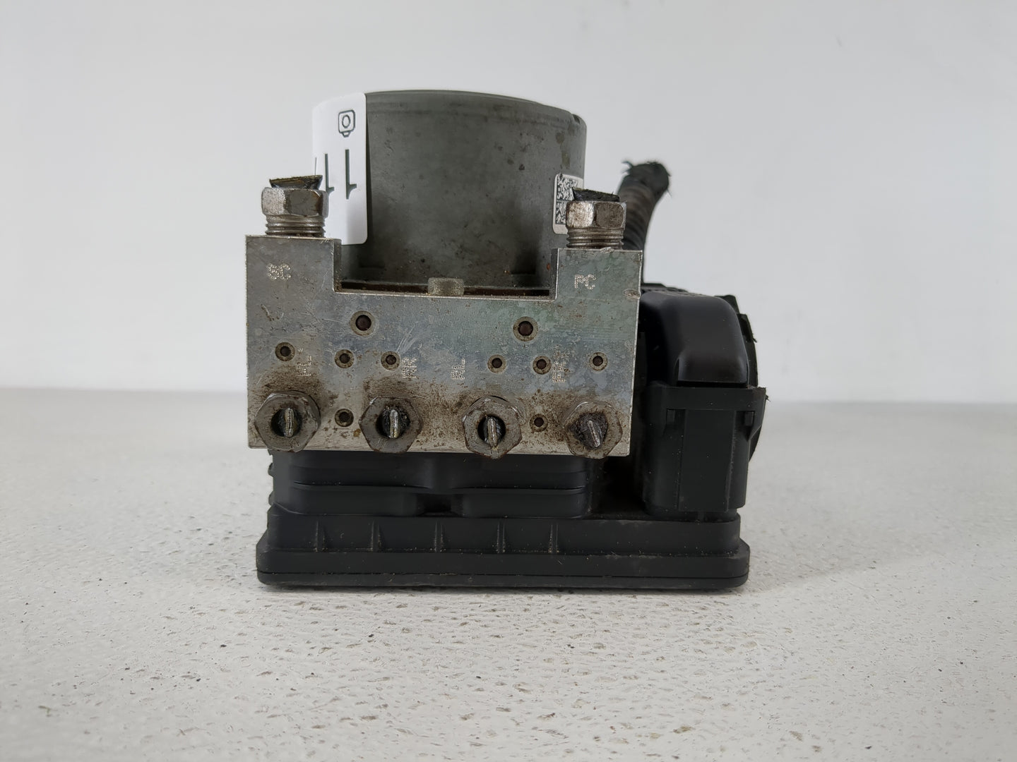 2014-2016 Cadillac Ats ABS Pump Control Module Replacement P/N:23468631 Fits Fits 2014 2015 2016 OEM Used Auto Parts - Oemus