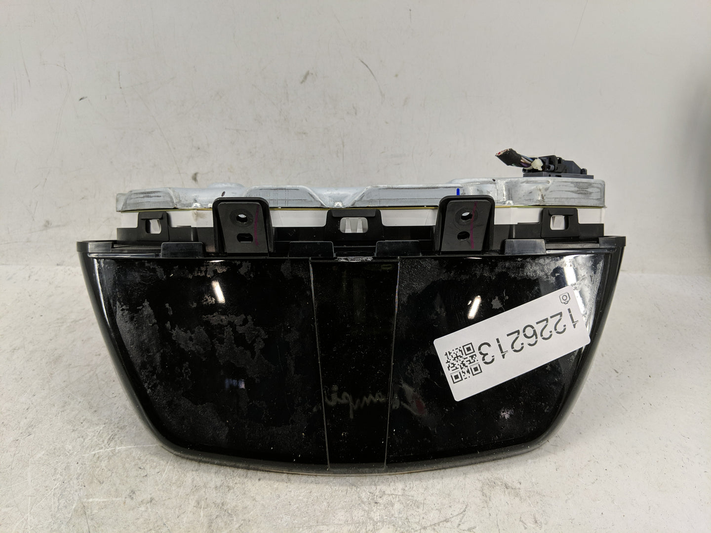 2015 Cadillac Ats Instrument Cluster Speedometer Gauges P/N:23245896 Fits OEM Used Auto Parts - Oemusedautoparts1.com