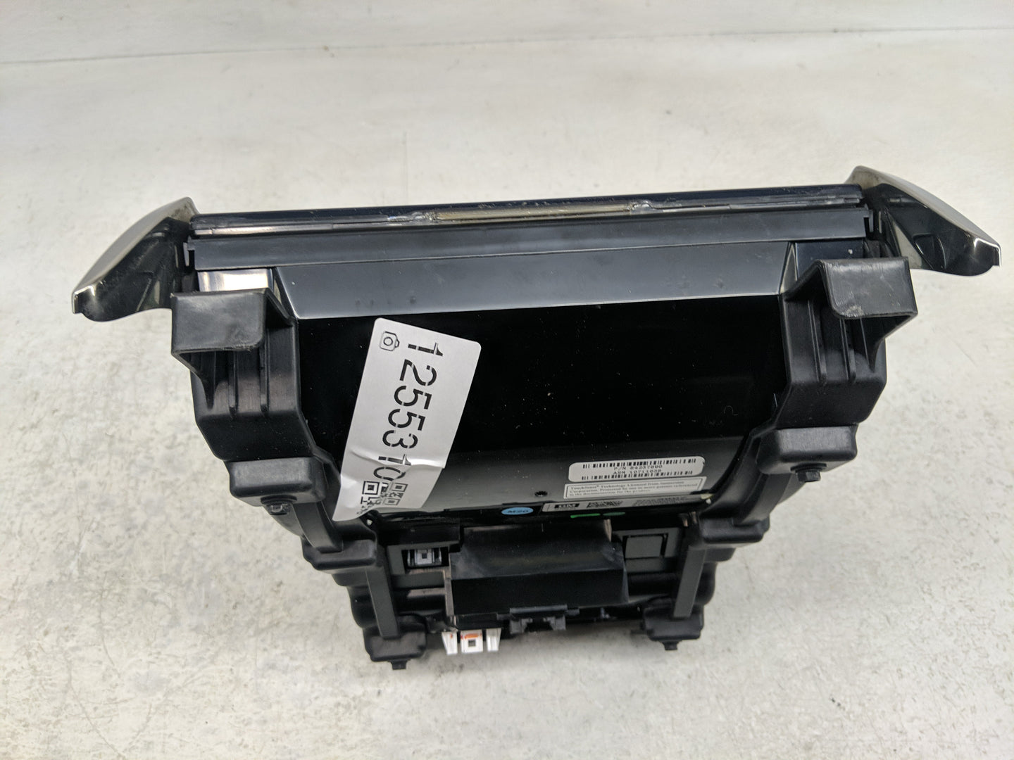 2015 Cadillac Ats Radio AM FM Cd Player Receiver Replacement P/N:84498607 Fits OEM Used Auto Parts - Oemusedautoparts1.com