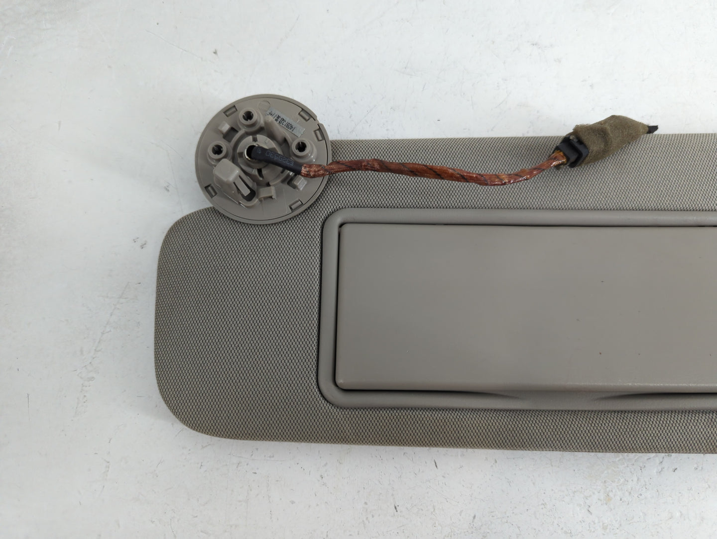 2014-2018 Cadillac Ats Sun Visor Shade Replacement Driver Left Mirror Fits Fits 2014 2015 2016 2017 2018 2019 OEM Used Auto 