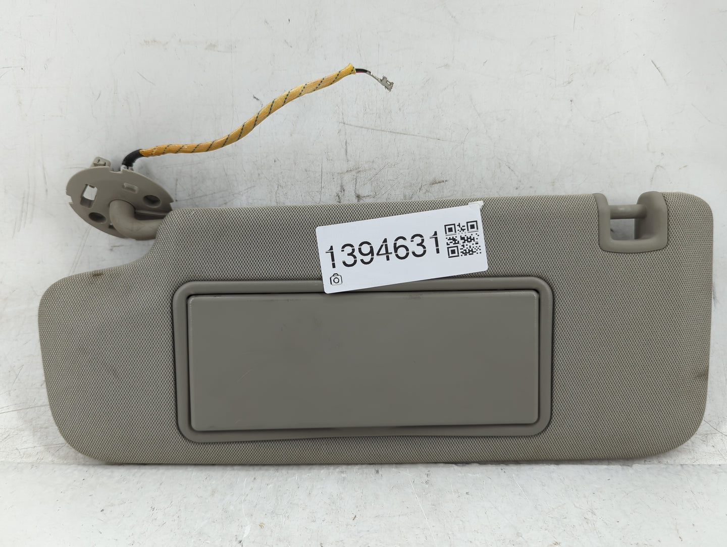 2014-2018 Cadillac Ats Sun Visor Shade Replacement Driver Left Mirror Fits Fits 2014 2015 2016 2017 2018 2019 OEM Used Auto 