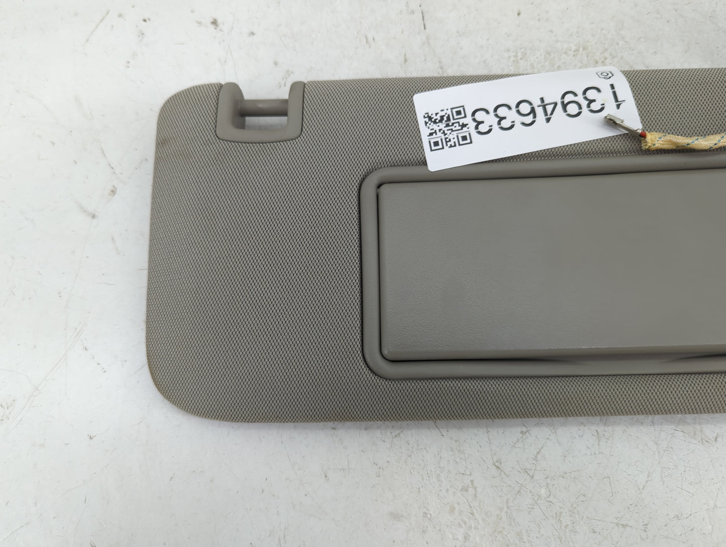 2014-2018 Cadillac Ats Sun Visor Shade Replacement Passenger Right Mirror Fits Fits 2014 2015 2016 2017 2018 2019 OEM Used A